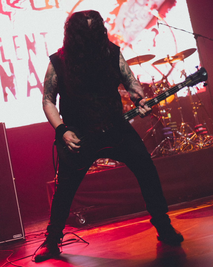 Criminal - 30 años de "Victimized"